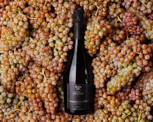 Ukrainian sparkling wine